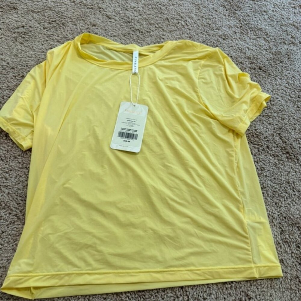 Fabletics Naked Feel Short Sleeve Tee NWT